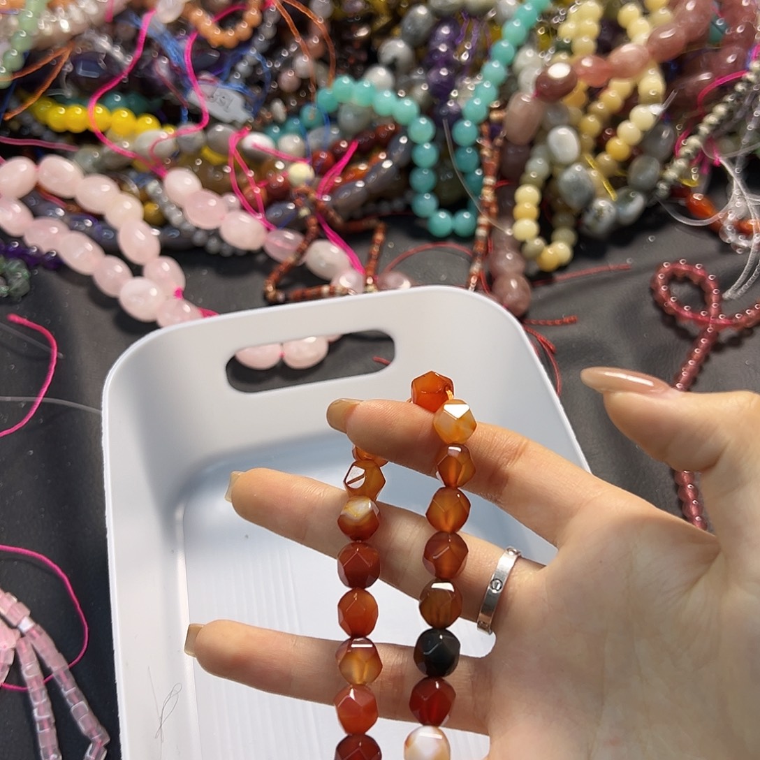 玛瑙/玉髓合金珠宝半成品红玛瑙一条