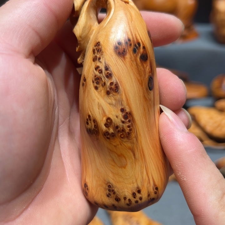 柏木（崖柏）点点关注，感谢