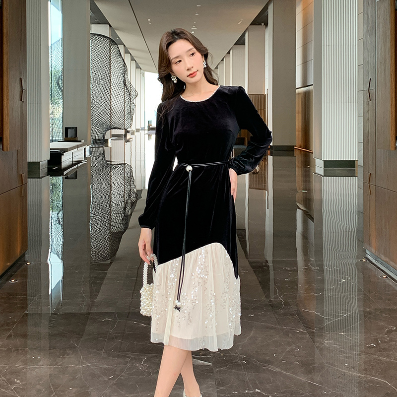 【千金】2025秋季新款大码女装法式温柔裙子拼接亮片丝绒连衣裙