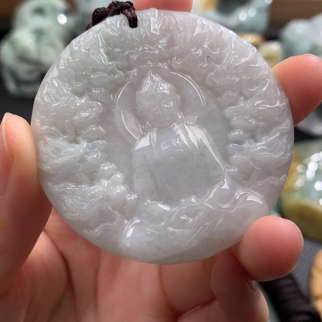 吊坠(不含链)未镶嵌翡翠