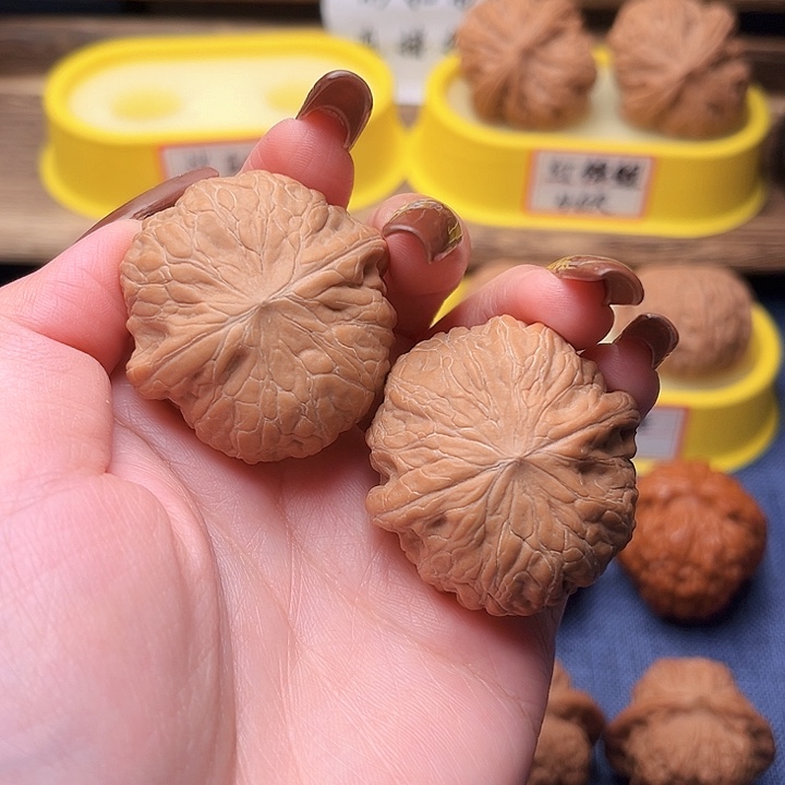 核桃余**行文玩文玩文玩368