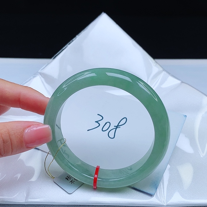 翡翠手镯未镶嵌53正圈