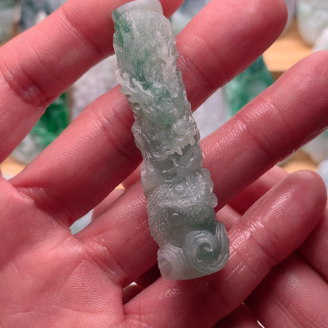 定制翡翠未镶嵌এ****⁴龙柱