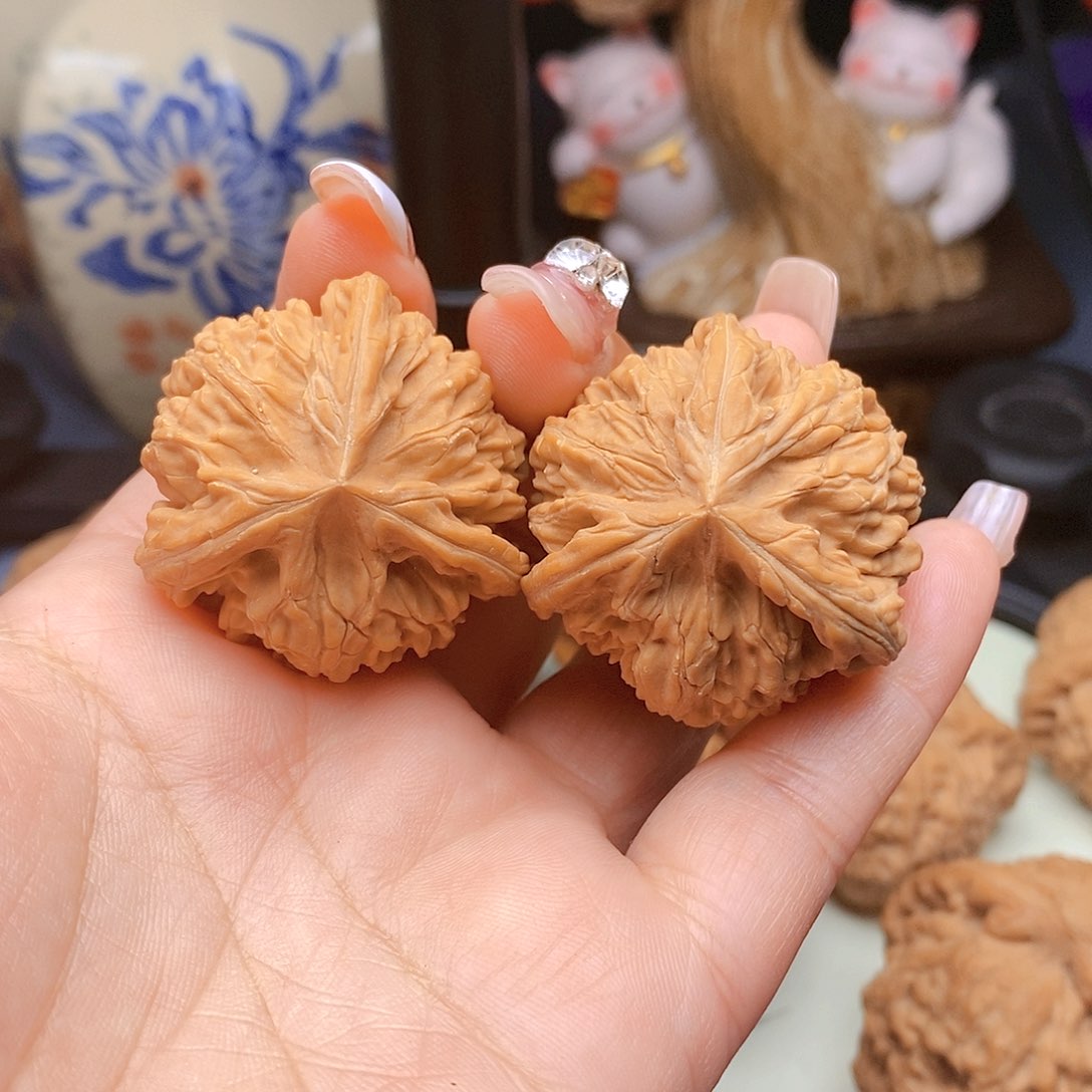 【闪购商品】吊坠文玩核桃文玩核桃三棱
