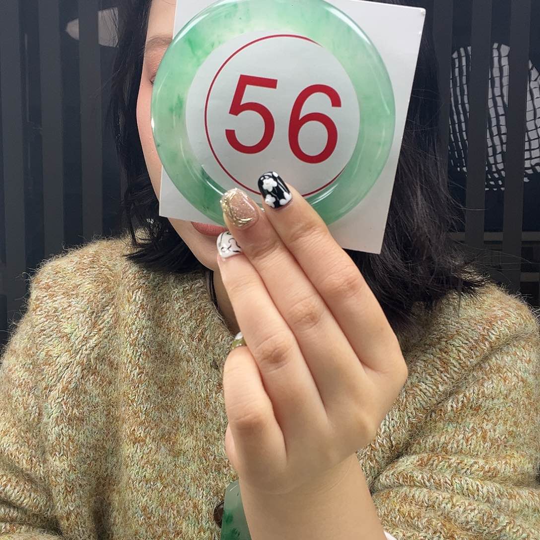 未镶嵌手镯石英质玉