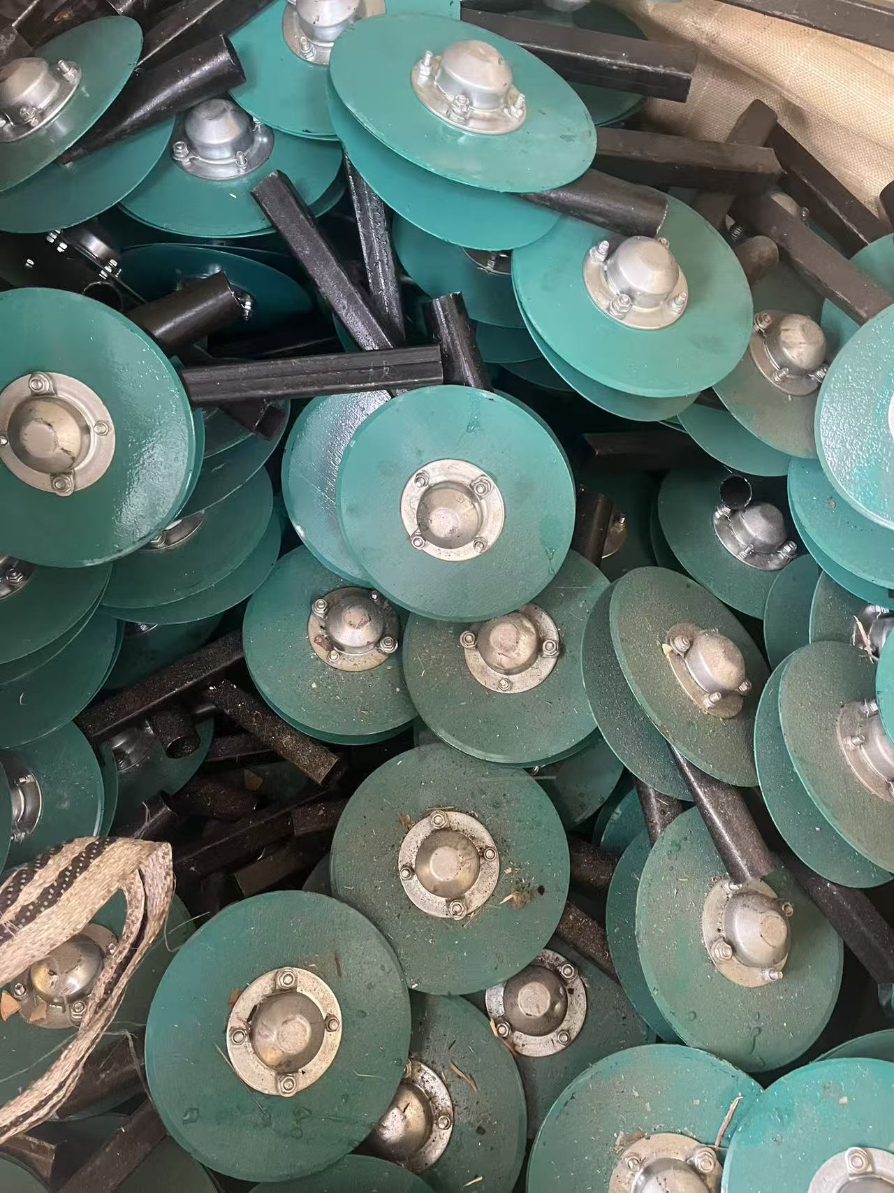 圆盘开沟器配件直径18厘米