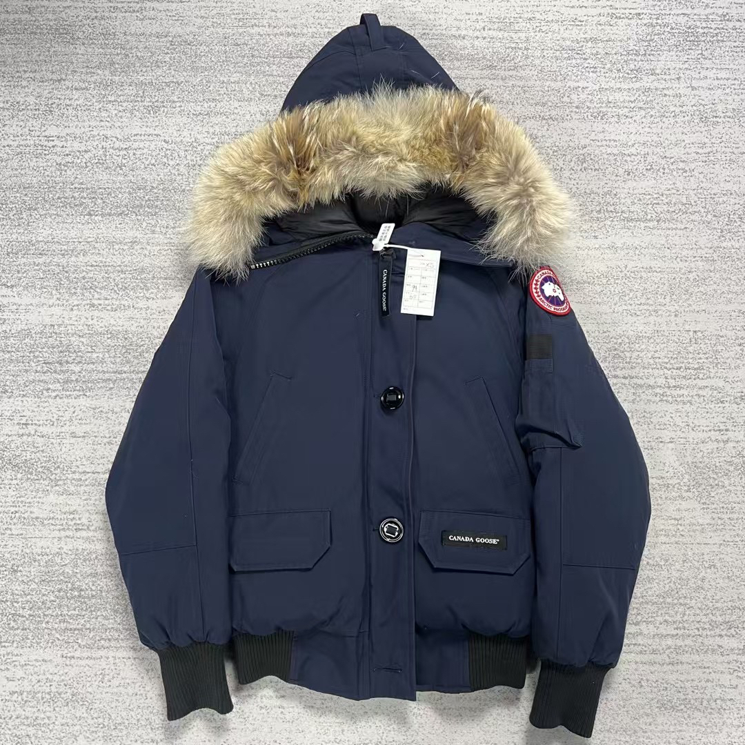 99新 CANADA GOOSE 加拿大鹅海军蓝色飞行员chilliwack羽绒服女XS