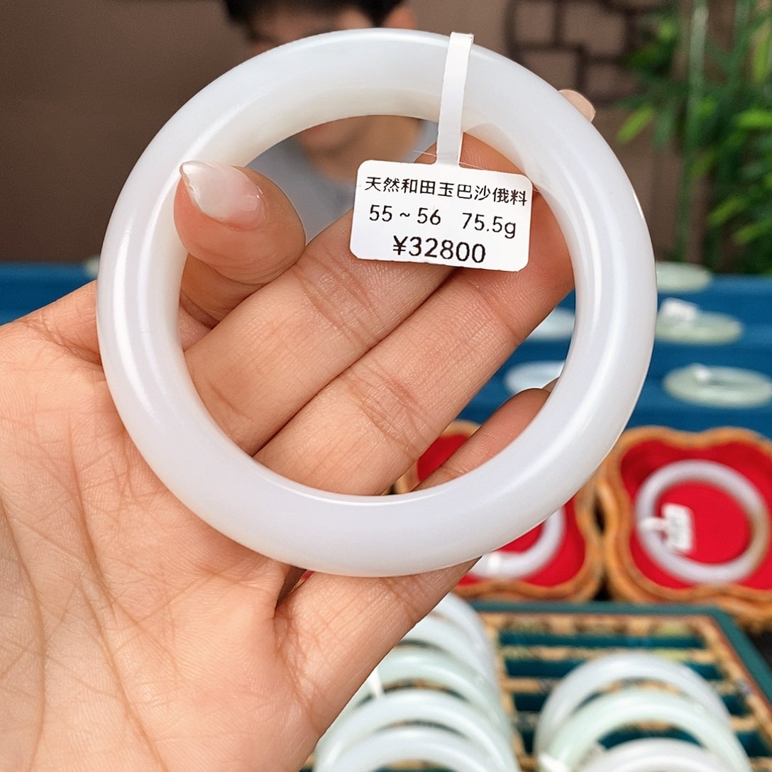 未镶嵌手镯和田玉2007