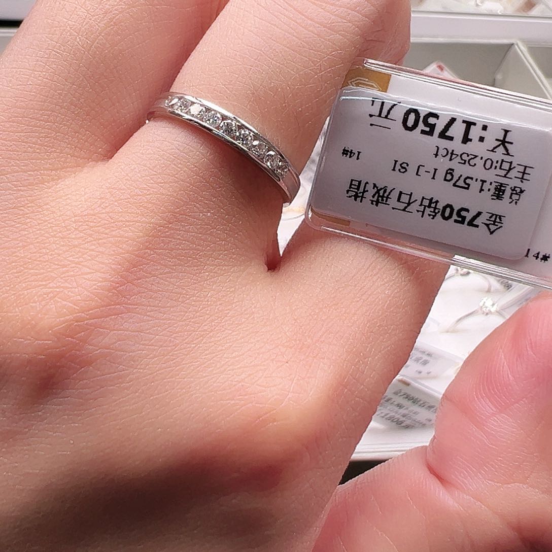 钻石戒指/指环18K金镶嵌