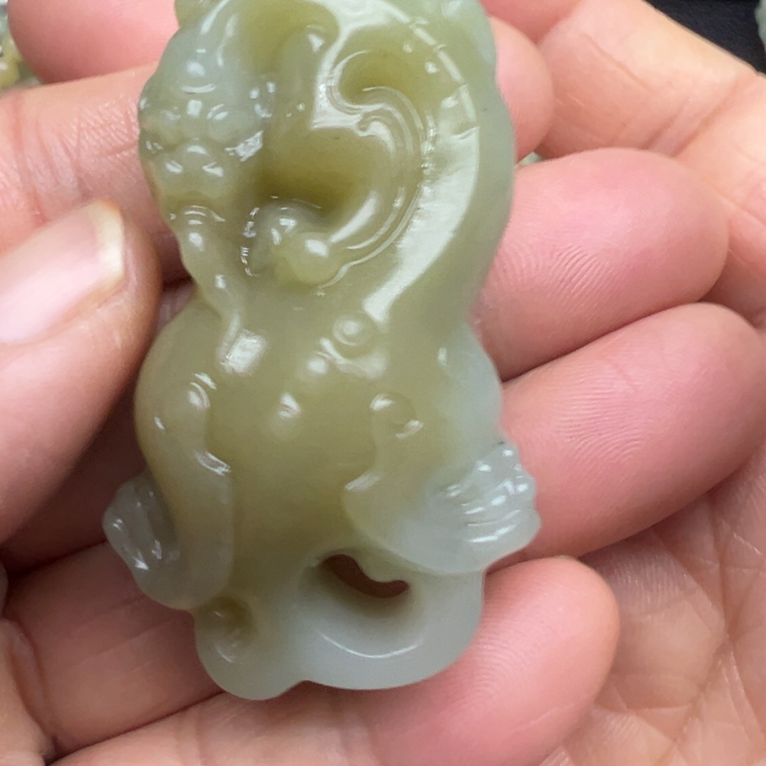 和田玉（糖玉）未镶嵌吊坠(不含链)