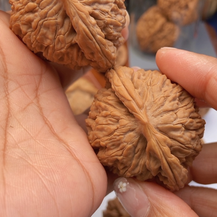 【闪购商品】文玩核桃把件47水龙