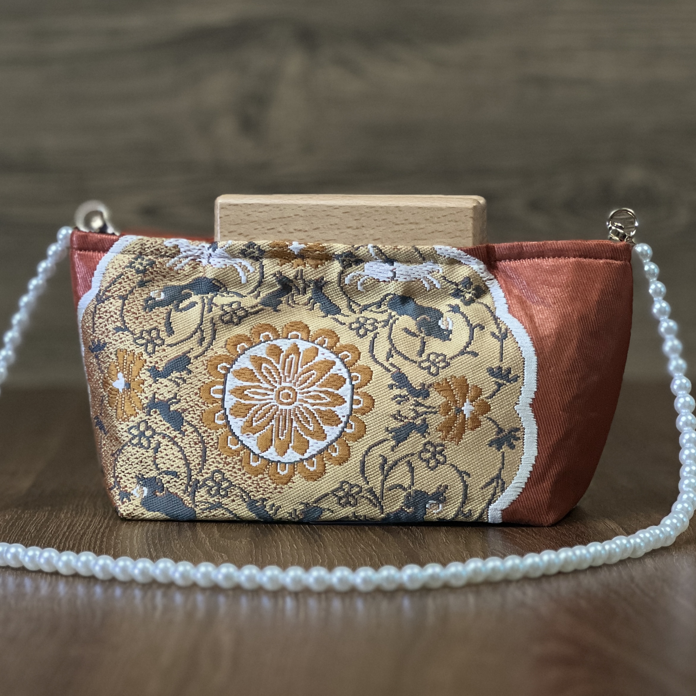 西阵织木柄包手提包单肩包女妈妈斜挎小包宝相花新中式包包通勤包