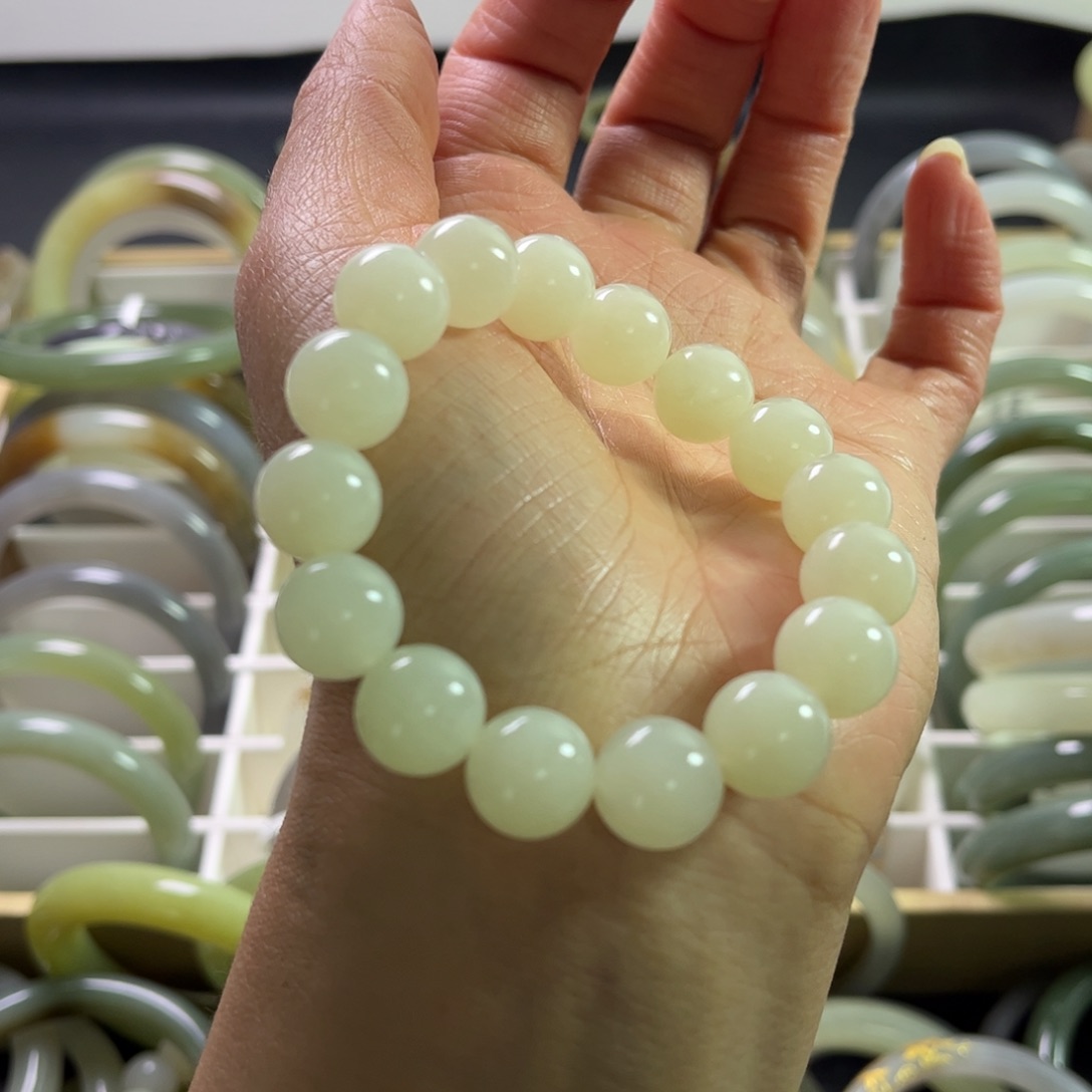 和田玉手链未镶嵌