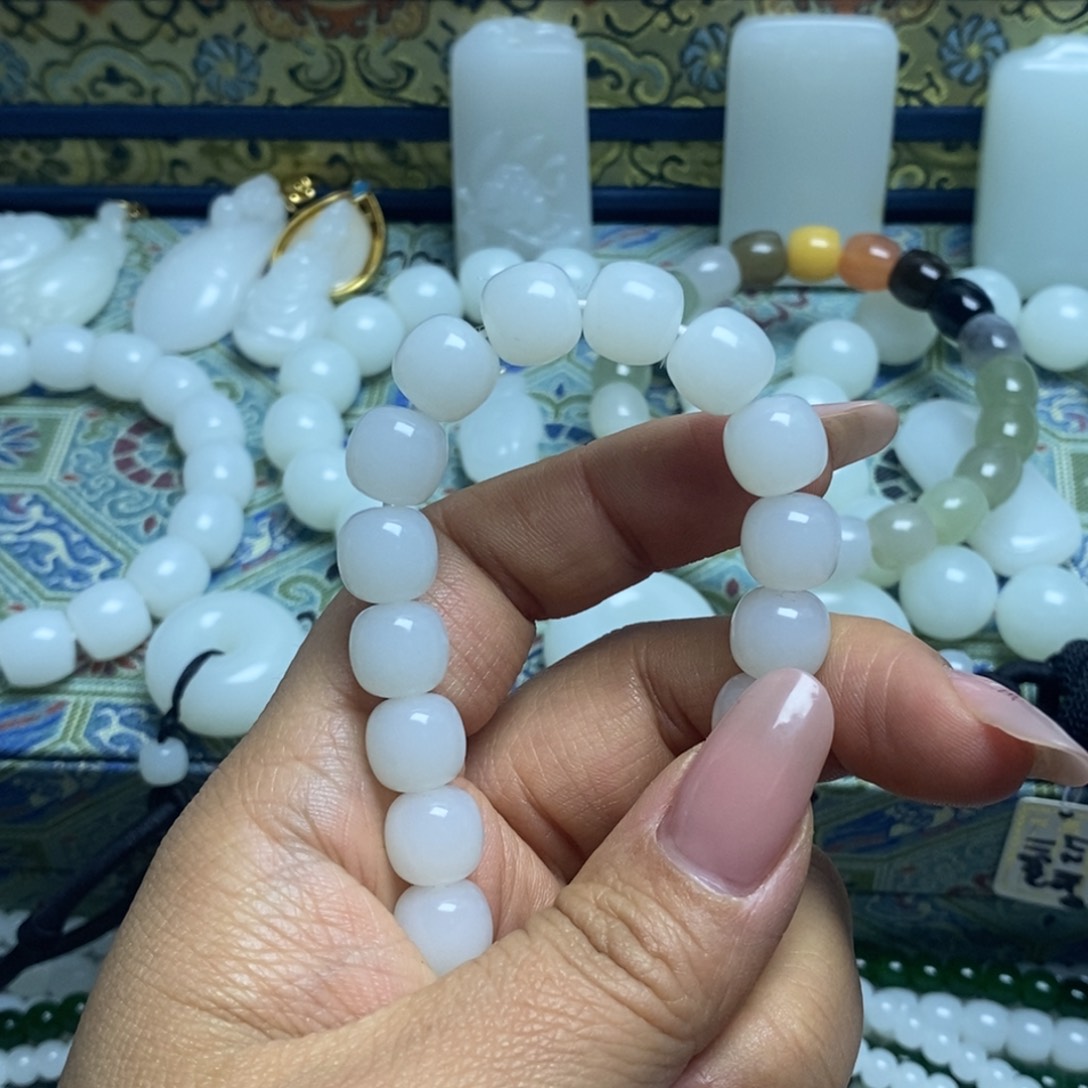 和田玉手链未镶嵌久****…