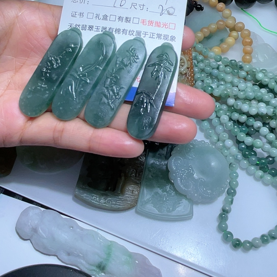 d***f定制翡翠未镶嵌我