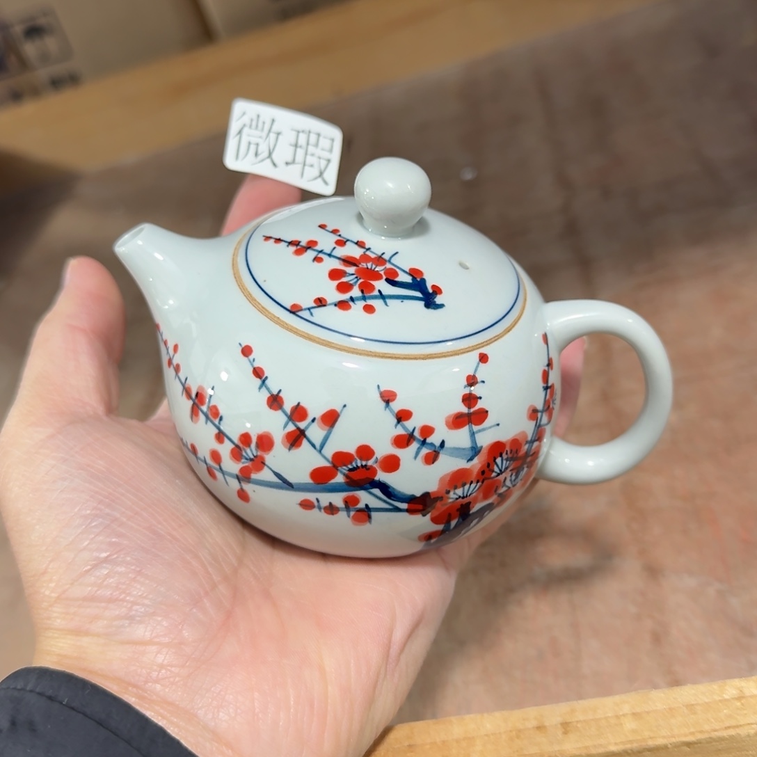 釉下手绘茶具微瑕