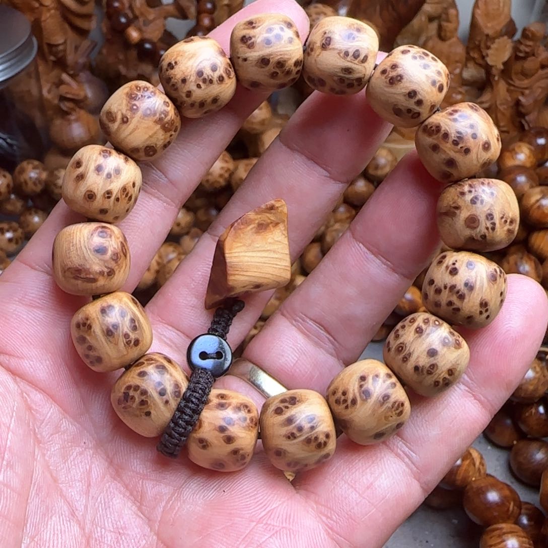 柏木手串/手链太行崖柏爆满雀眼瘤1314