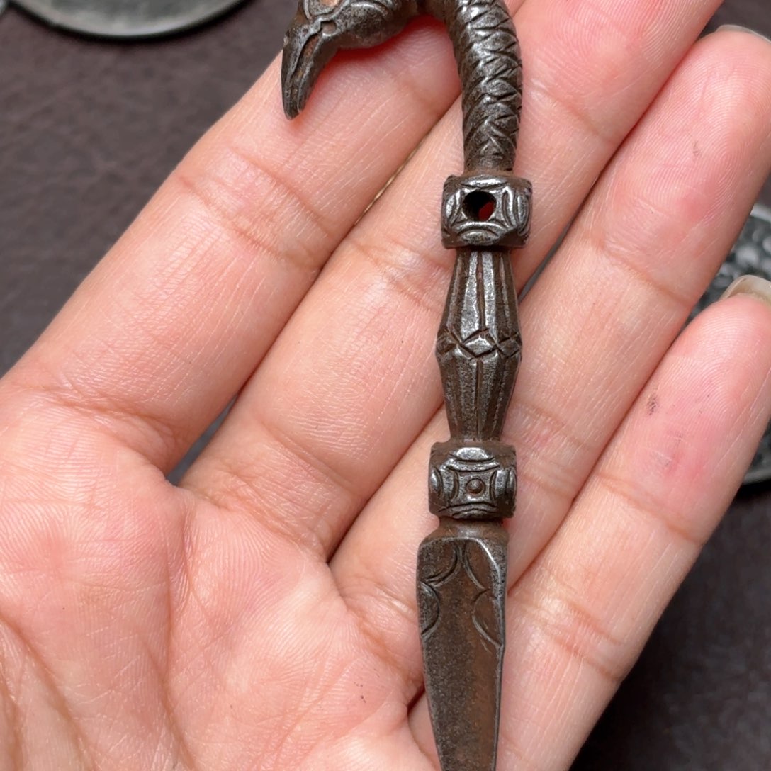 铜星月菩提吊坠项链