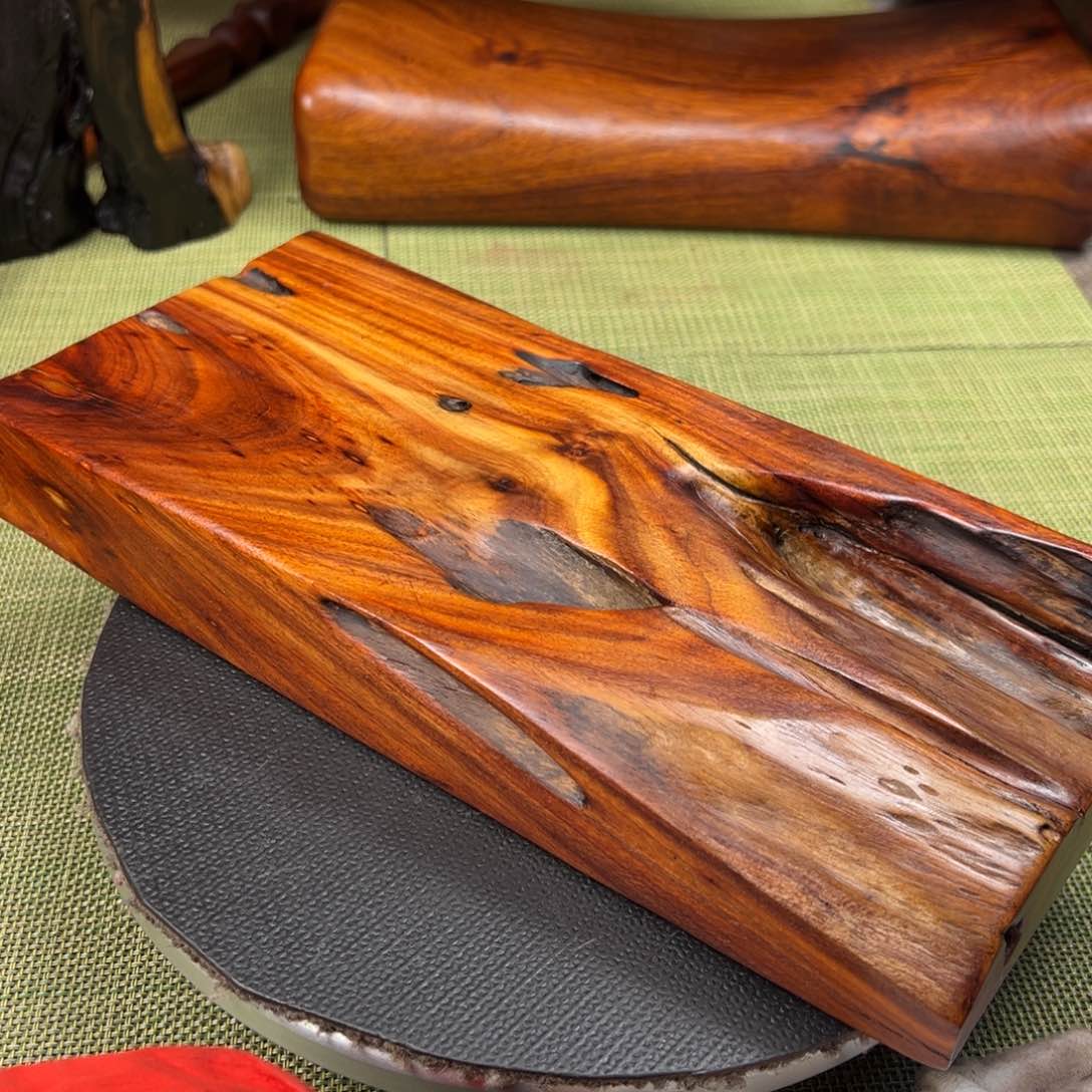 大果紫檀（缅甸花梨）张*宝