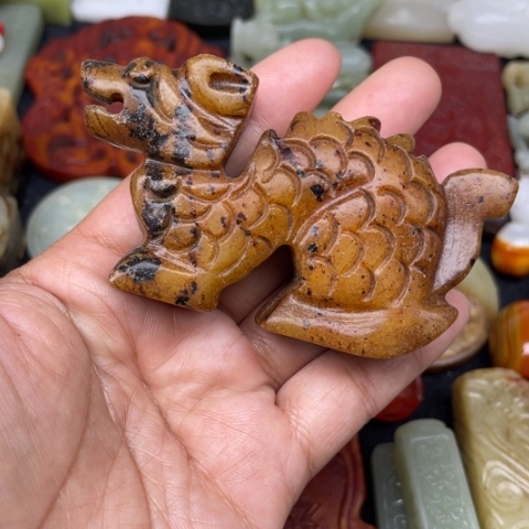 蛇纹石玉未镶嵌颈饰21