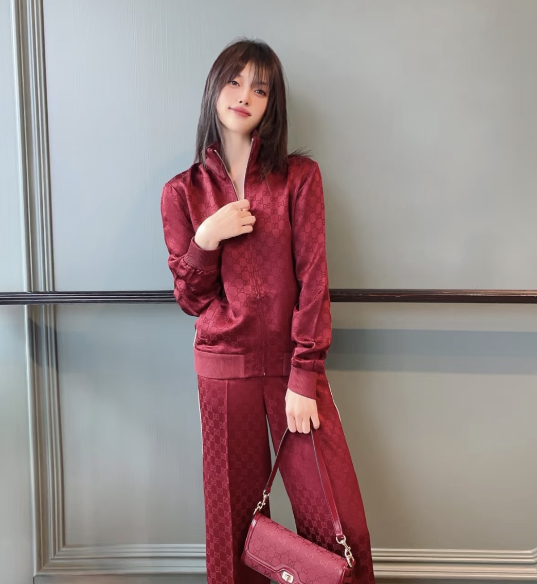 99新 GUCCI/古驰 zz468 粘胶纤维 24ss红色满印提花拉链夹克 S码