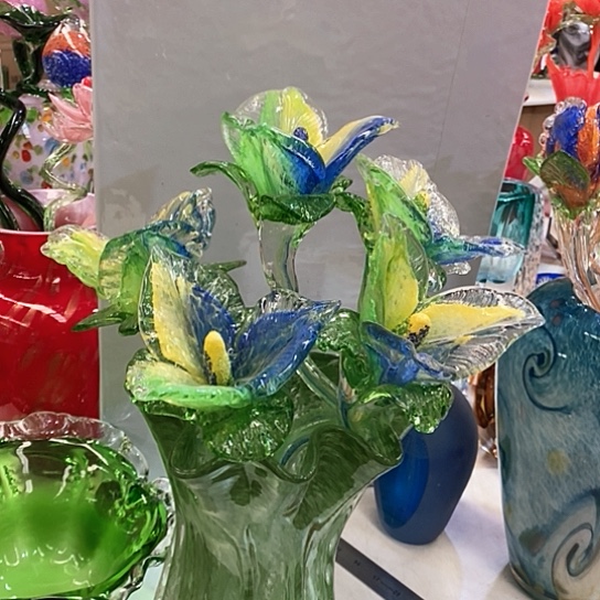 琉璃鹰*花瓶高45厘米宽9厘米
