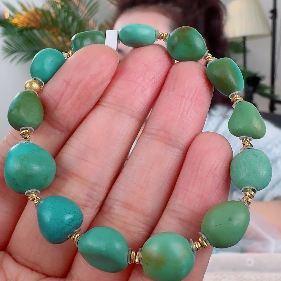 未镶嵌绿松石珠宝奇石