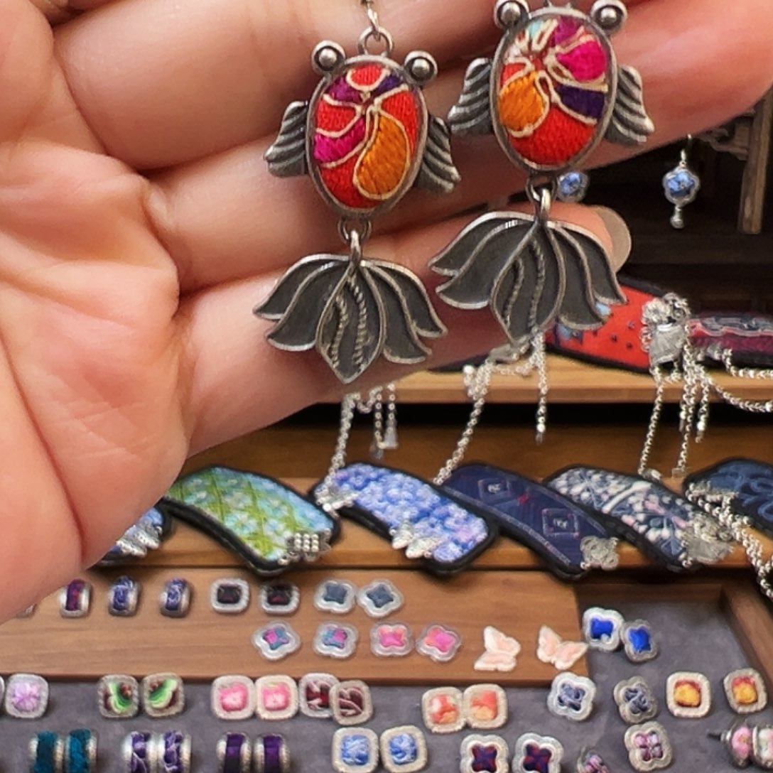 织绣手工刺绣工艺品