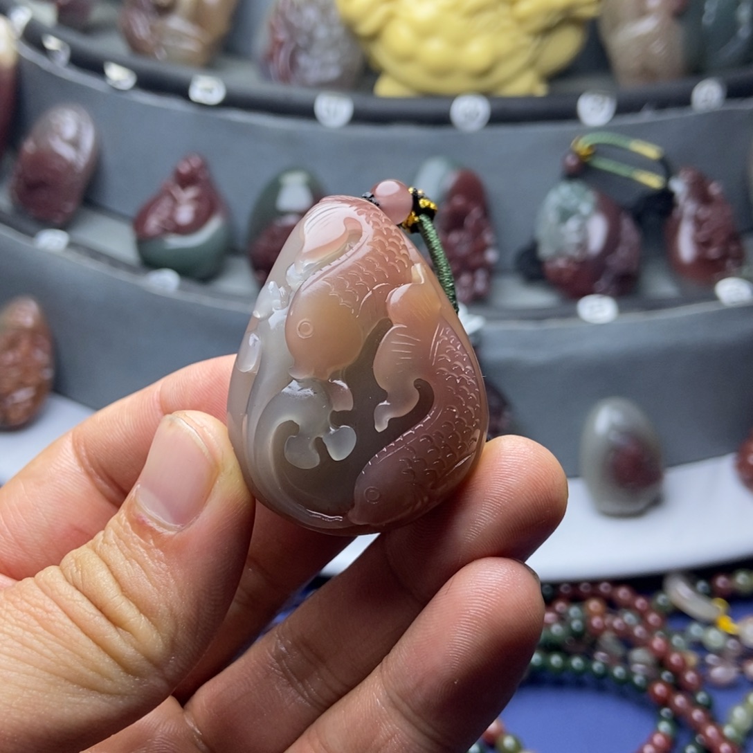 解***花玛瑙/玉髓未镶嵌颈饰