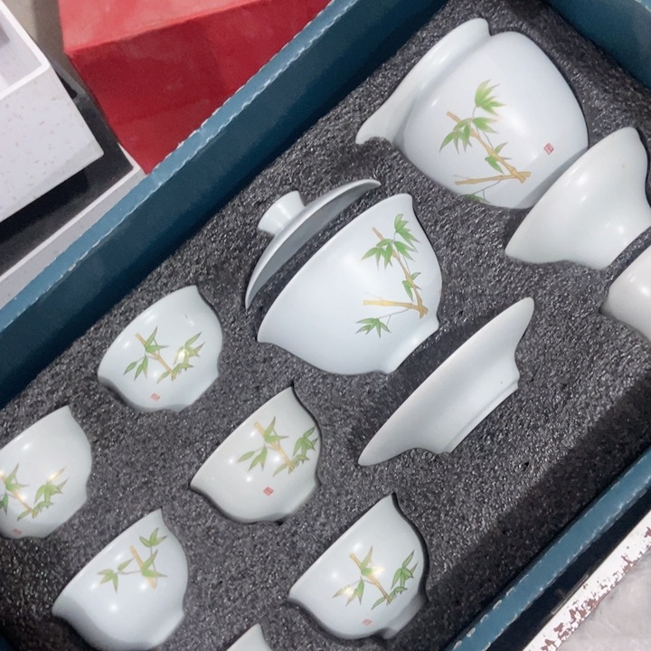 茶具微瑕，介意勿拍