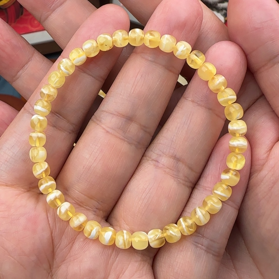 琥珀手链未镶嵌5咪