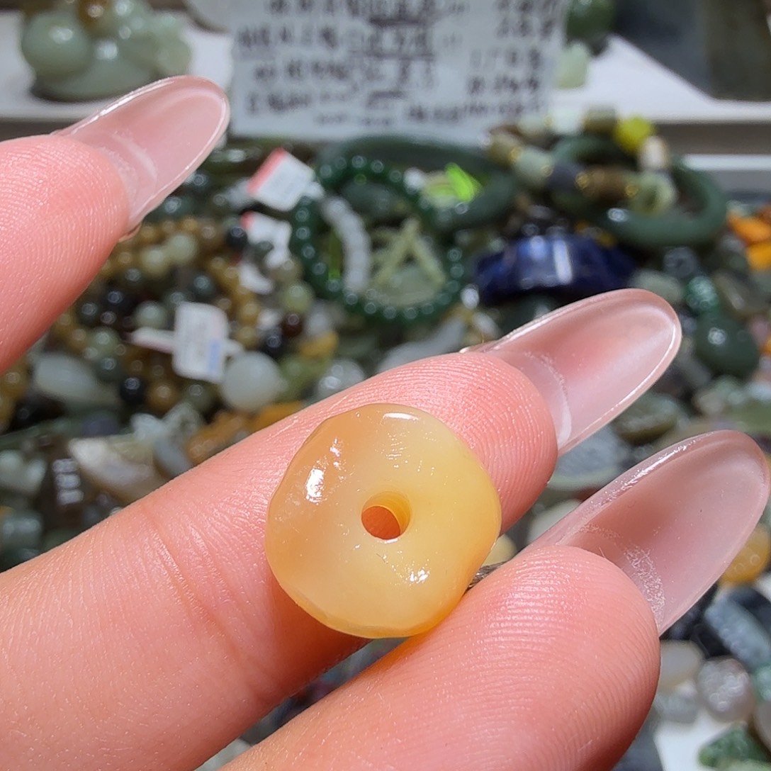 虾***$和田玉未镶嵌珠宝奇石