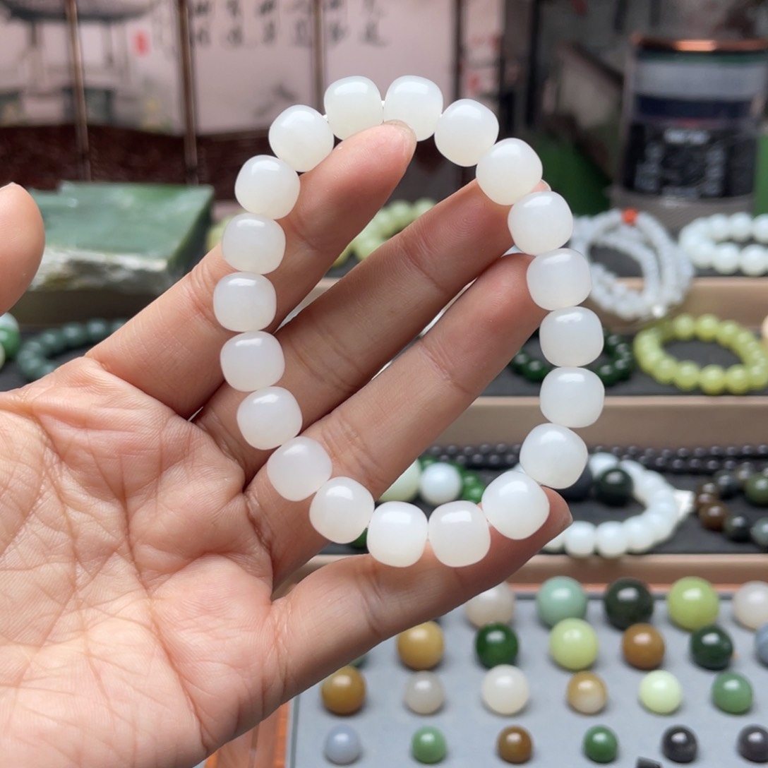 和田玉手链未镶嵌