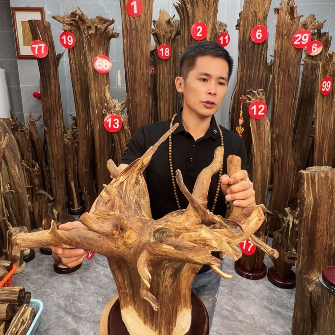 摆件沉香用****4原料沉香