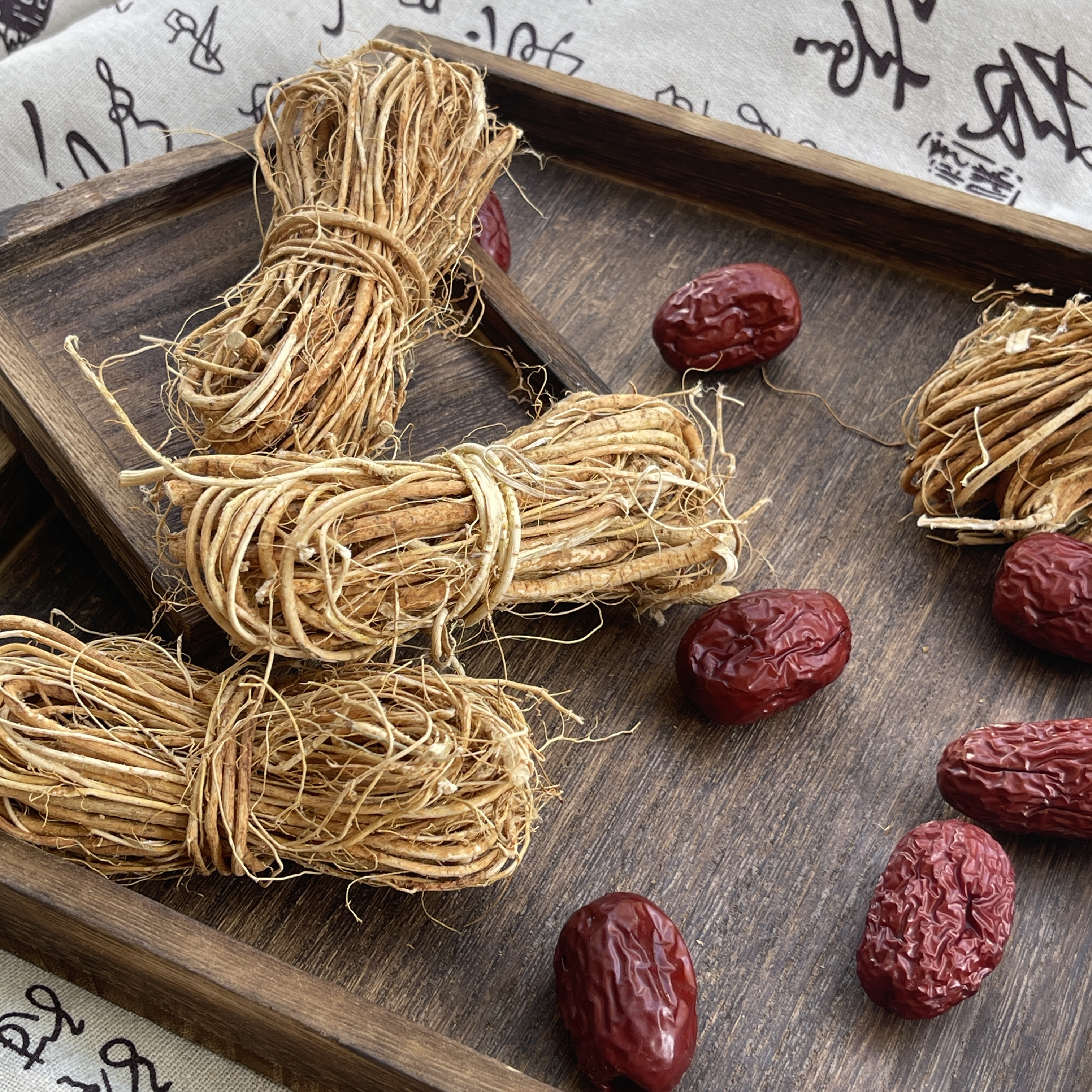 【鱼胶君】精选五指毛桃自然晾晒细根捆无硫鱼胶伴侣 250-500g