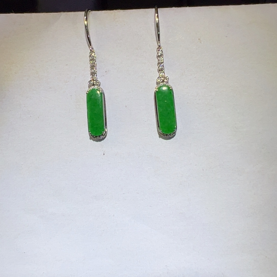 翡翠颈饰18K金镶嵌耳环