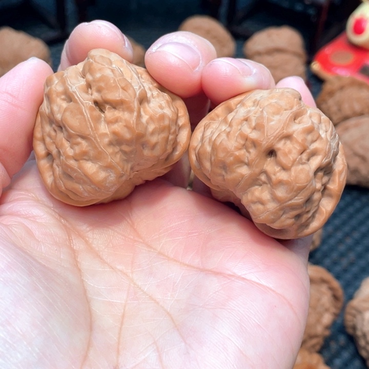 文玩核桃手把件蛤蟆头3.9微修精配