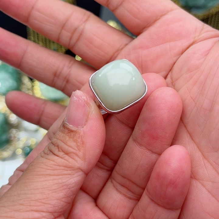 透闪石-蛇纹石玉戒指银S925镶嵌幸****?