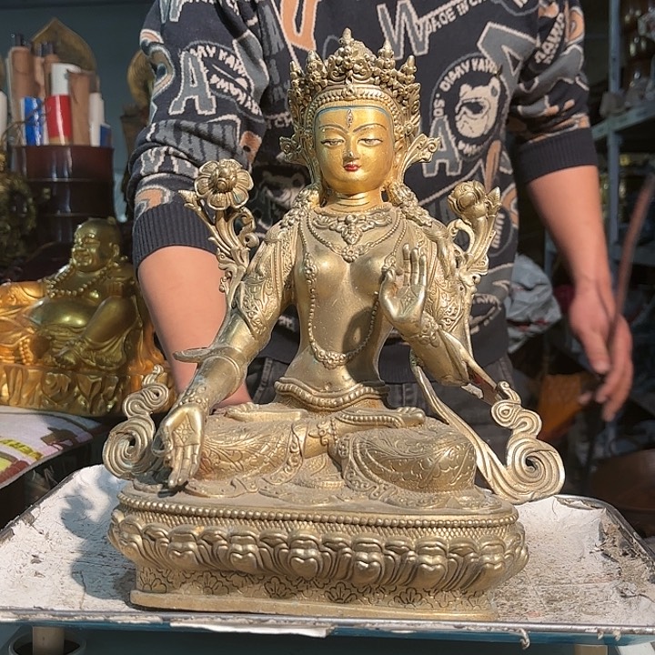 457000000000000000000000