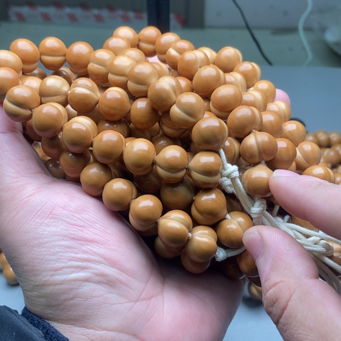 吊坠猴头核桃柯基屁桃