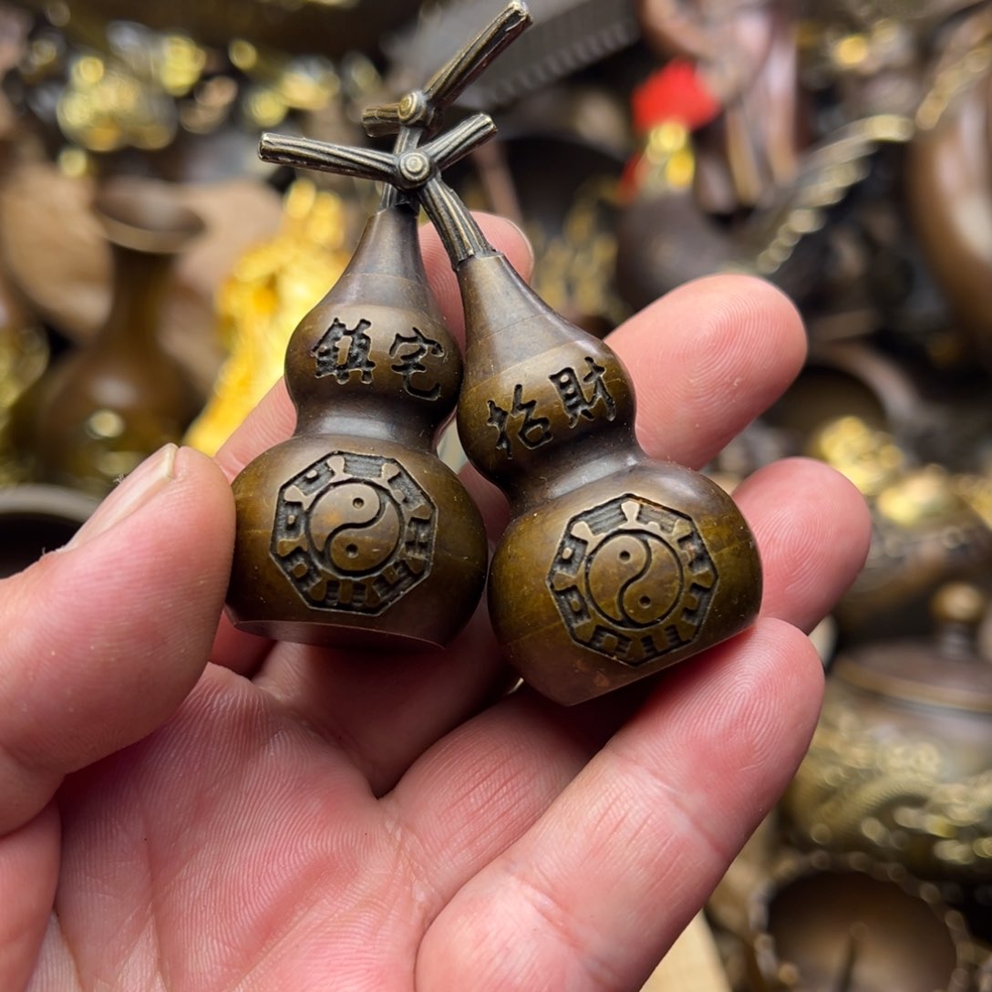 茶壶香炉铜器摆件