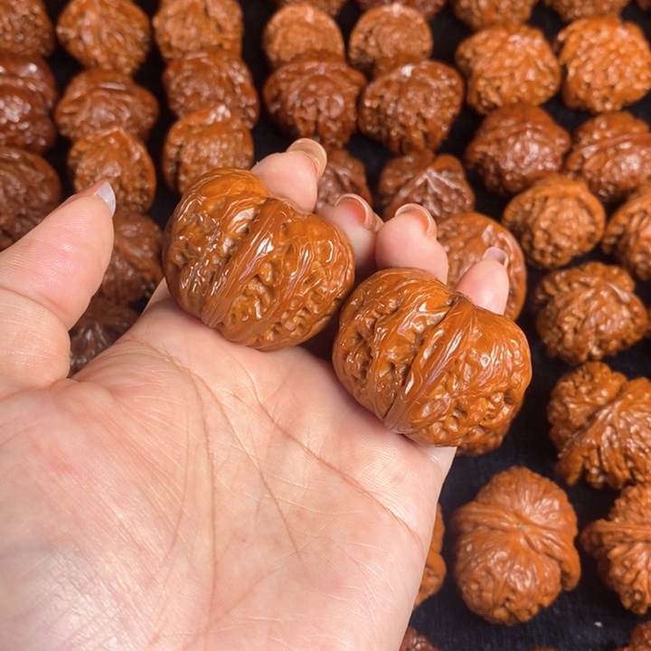 桃核吊坠元宝一对3