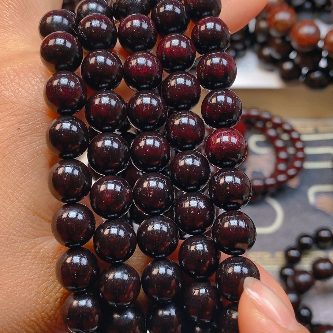 檀香紫檀（小叶紫檀）1.0/108