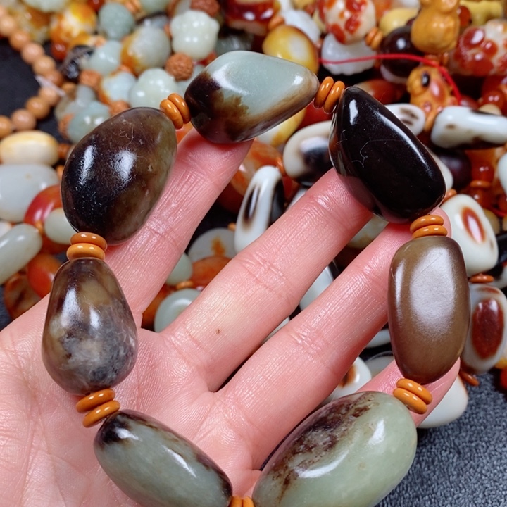 和田玉手链未镶嵌