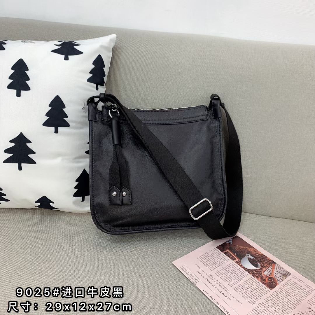 9025#女士进口头层牛皮斜挎包