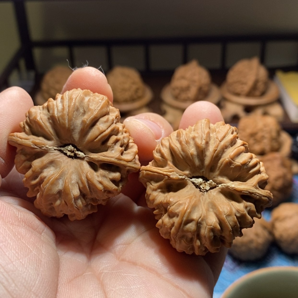 【闪购商品】文玩核桃吊坠Y***´平谷凹底