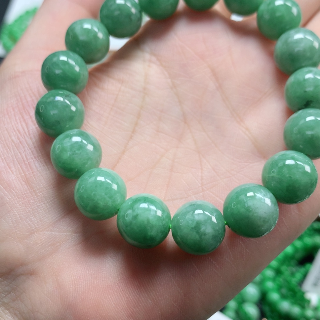 翡翠未镶嵌手链翡翠