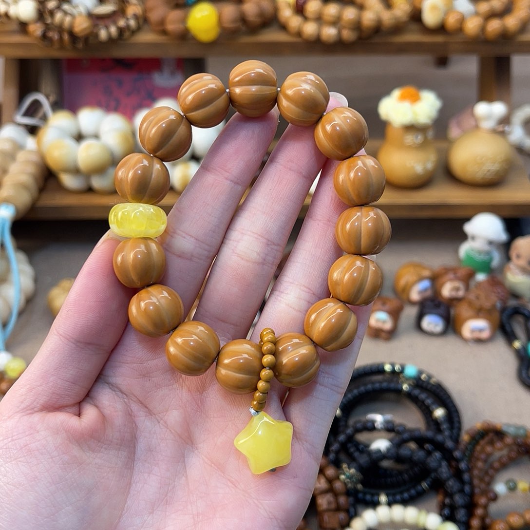 手串猴头核桃南瓜酥