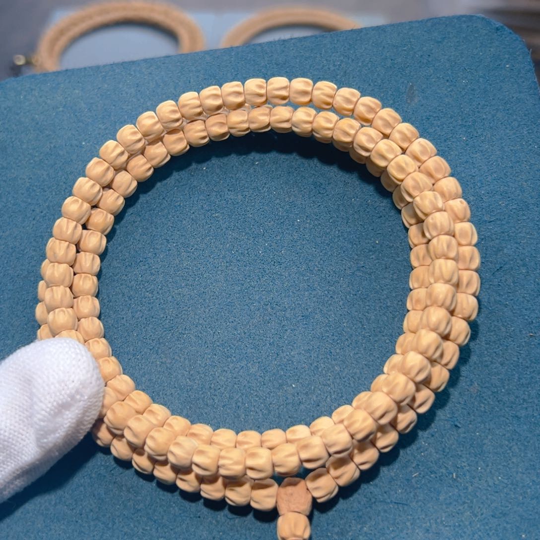 吊坠柏香籽/百香籽井*鬼魅