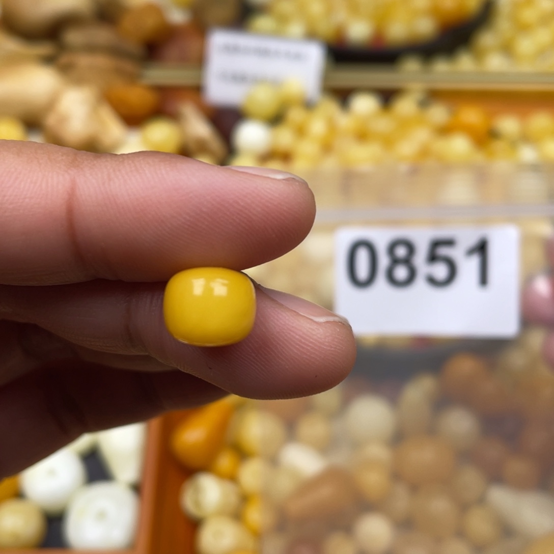 琥珀珠宝奇石未镶嵌10.3